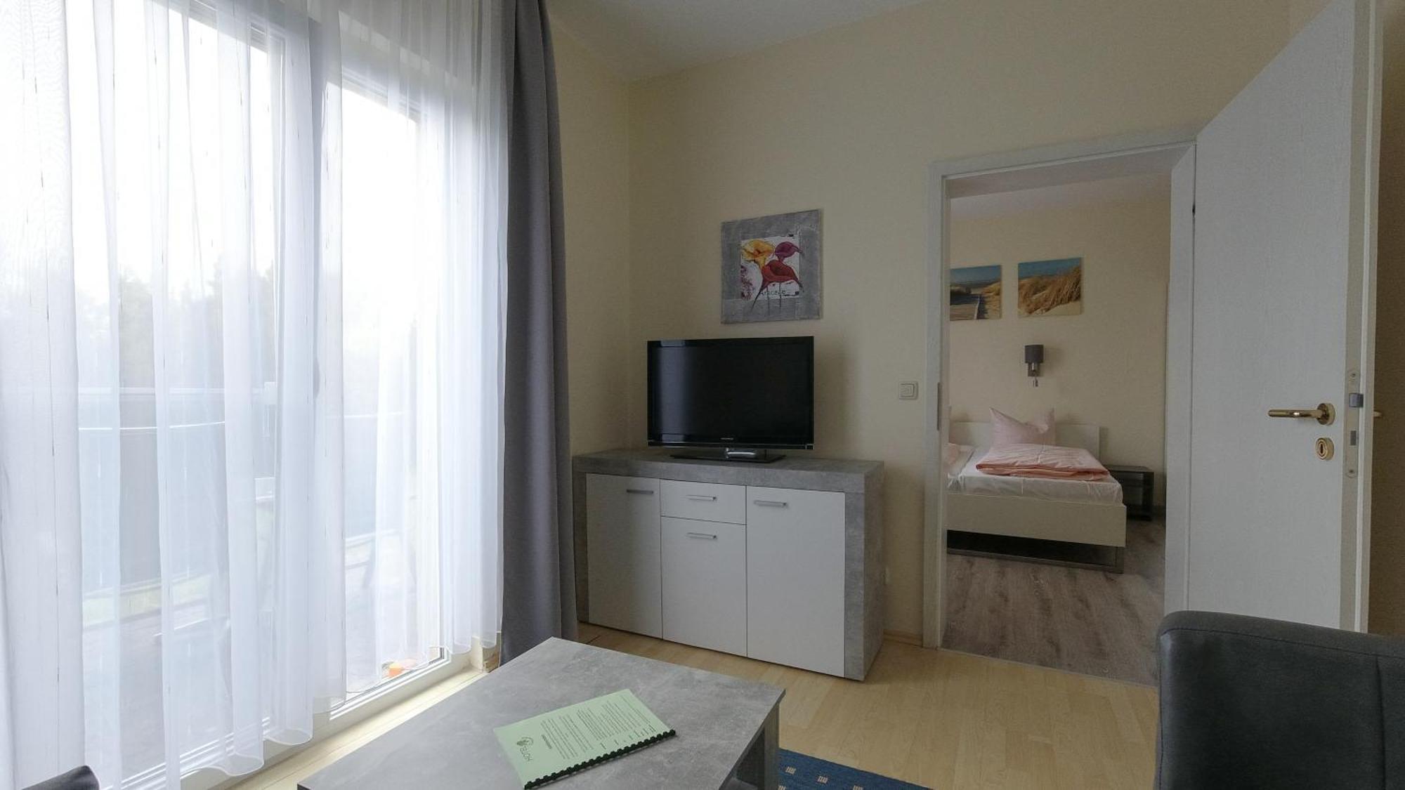 Kastanienhof Garni Hotel Zinnowitz